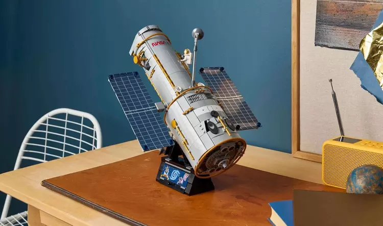 LEGO prezentuje szczegółowy model teleskopu Hubble'a ...