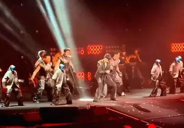 To trzeba zobaczyć! Androidy Unitree swoim ...