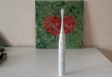 To nie boli. Recenzja budżetowej szczoteczki ...