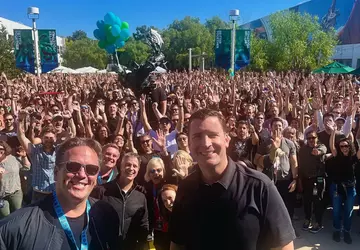 Phil Spencer i dyrektorzy Xbox odwiedzili ...