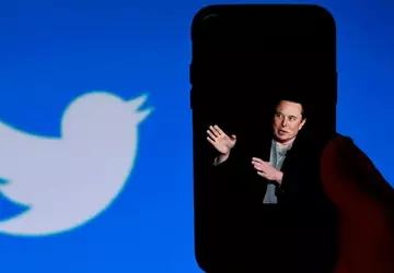 Elon Musk zwalnia połowę pracowników Twittera ...