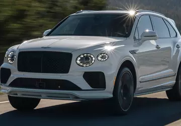 Najszybszy Bentley Bentayga stracił 4 cylindry, ...