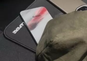 iQOO 15 otrzyma wyświetlacz rekordowej jasności ...