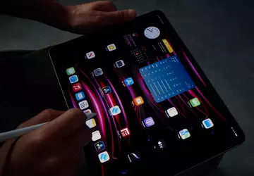 iPhone mogą otrzymać wyświetlacze z tandemowym ...