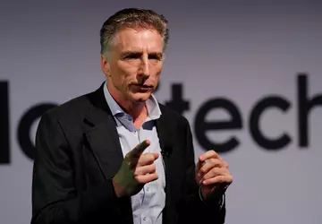 Bracken Darrell, dyrektor generalny Logitech, zmienia ...