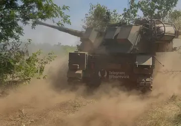 Ukraińskie wojsko pokazało haubicę AHS Krab ...