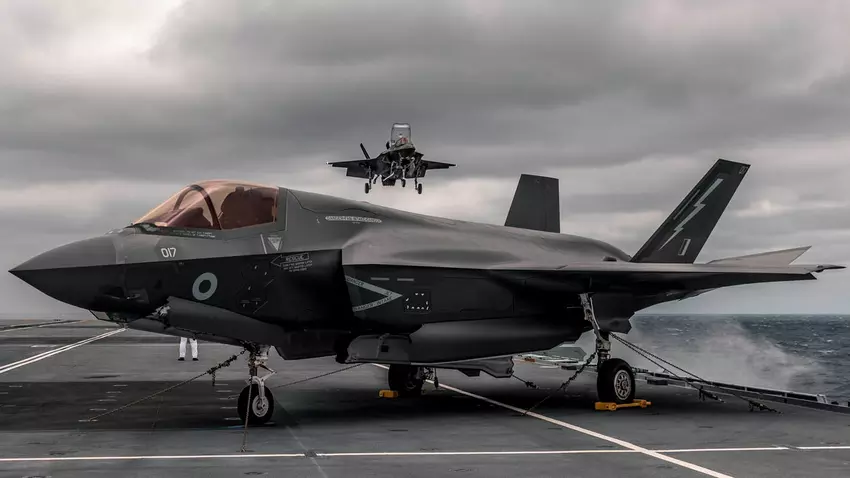 Singapur może kupić myśliwce F-35 Lightning II w modyfikacji A lub C zamiast F-35B