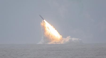 Amerykański okręt podwodny o napędzie atomowym USS Louisiana (SSBN 743) z powodzeniem wystrzelił Trident II D5LE, najbardziej zaawansowaną międzykontynentalną rakietę balistyczną na świecie.