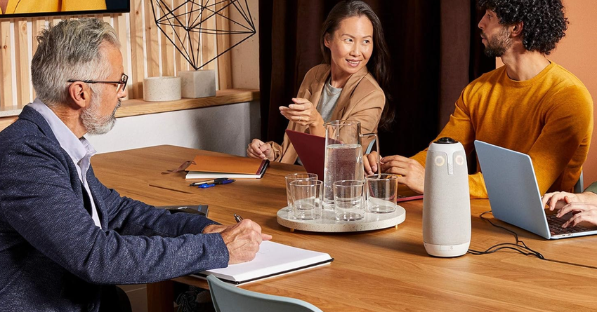 kamera konferencyjna 2025