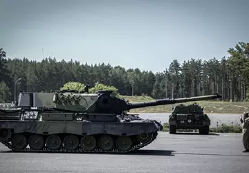 Niemcy i Dania dostarczą Ukrainie ponad ...