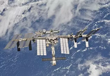 NASA chce zbudować kosmiczny holownik za ...