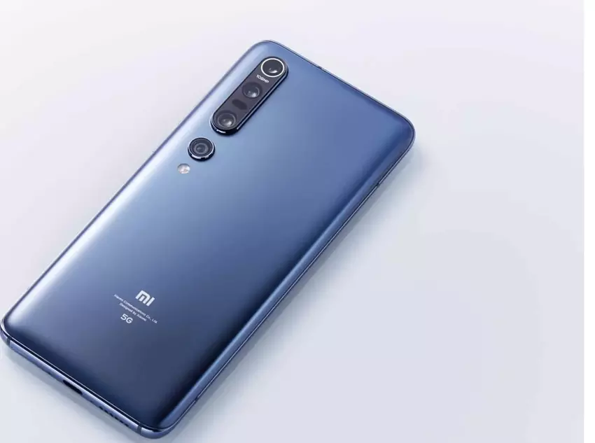 Koszt produkcji Xiaomi Mi 10, albo ile Xiaomi zarabia na swoich nowych flagowcach