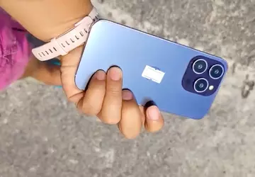 iPhone 14 Pro z „nieszczelnym” ekranem ...