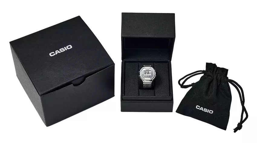 Casio CRW-H001 w opakowaniu
