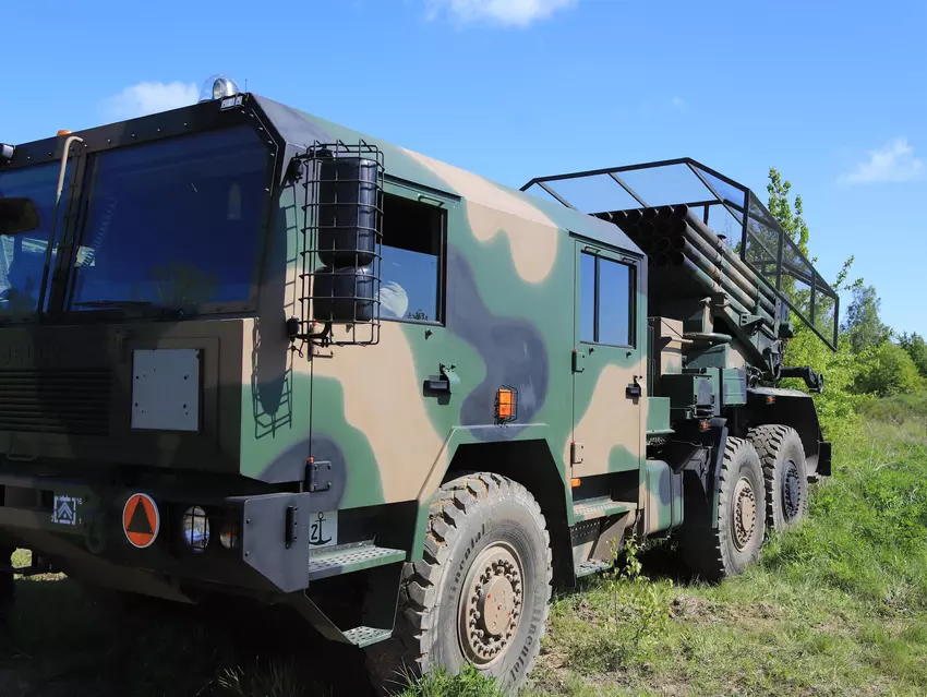 WR-40 Langusta z osłonami ochronnymi