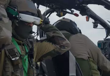 Francuzi rozpoczynają planowanie operacji powietrznych przy ...