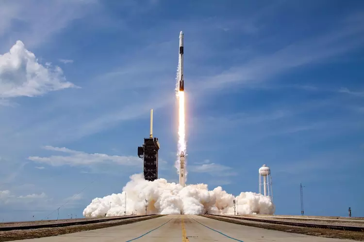 SpaceX przeprowadziło 606. misję: Falcon 9 ...