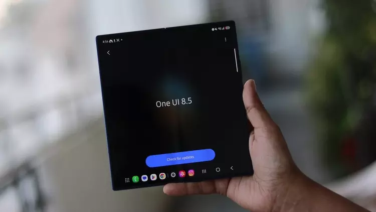 Nowy przeciek One UI 8.5: Now ...