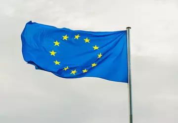 UE gotowa do przyjęcia pierwszej ustawy ...