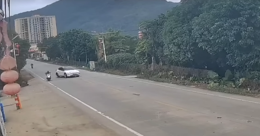 Tesla Model Y "szaleje" w Chinach i powoduje dwie ofiary śmiertelne - system hamulcowy obwinia się za kraksę, a firma obiecuje pomoc w śledztwie