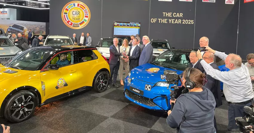 Ceremonia wręczenia nagród zbiegła się w czasie z rozpoczęciem Międzynarodowego Salonu Samochodowego w Brukseli