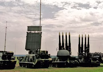 Ukraińskie drony kamikadze zaatakowały rosyjski system ...