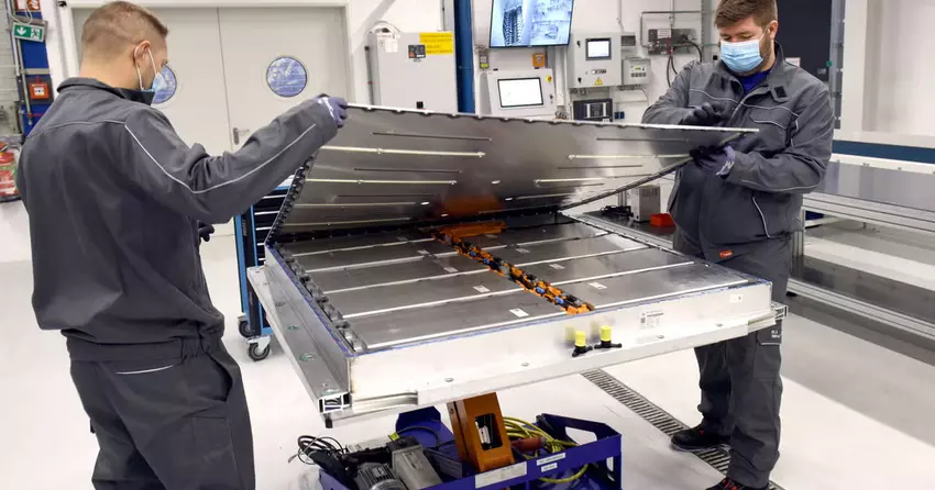 Nowoczesne samochody elektryczne szybciej równoważą emisje z produkcji akumulatorów - badanie Ifeu