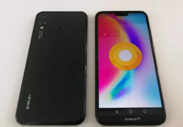Zdjęcie Huawei P20 Lite: ekran z ...