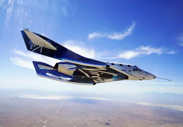 Virgin Galactic z powodzeniem wykonała pierwszy ...