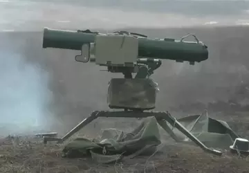 Ukraińskie wojsko zniszczyło poruszający się BRDM-2 ...