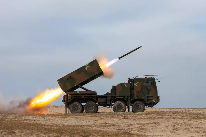 Analogia do HIMARS: Polska podpisuje umowę na zakup 288 koreańskich MLRS K239 Chunmoo