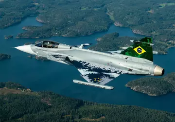 Saab i Embraer rozpoczynają wspólny montaż ...