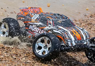 Recenzja tanich ciężarówek Traxxas RC 2025