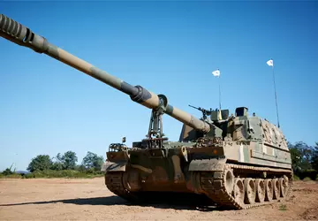 Polska podpisała kontrakty na zakup czołgów ...