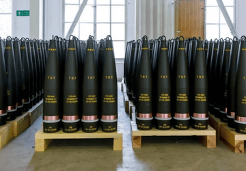 USA zwiększa produkcję pocisków 155 mm ...