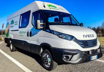Iveco testuje bezprzewodowe ładowanie aut elektrycznych ...