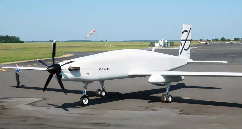 Turgis & Gaillard uruchomi na Ukrainie produkcję dronów Aarok, które mogą osiągać prędkość 463 km/h, wznosić się na wysokość ponad 9 km, przenosić pociski Hellfire i Akeron MP.