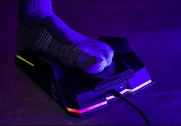MSI wprowadza programowalny pedał nożny Liberator ...