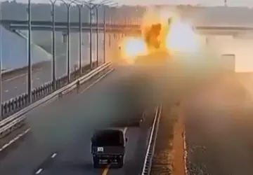 Rosyjskie śmigłowce szturmowe zaatakowały autostradę, aby ...