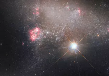 Kosmiczny Teleskop Hubble'a wykonał spektakularne zdjęcie ...