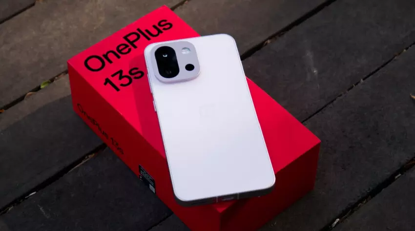 Został zaprezentowany flagowy kompaktowy smartfon OnePlus 13s — globalna wersja chińskiego 13T