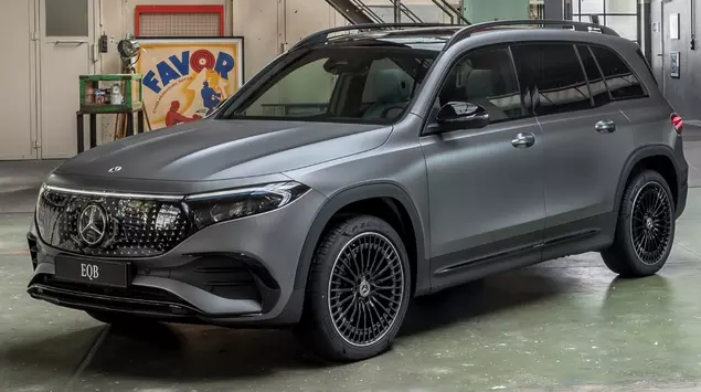 Mercedes-Benz po raz trzeci wycofuje Mercedes-Benz ...