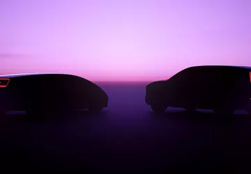 Dwa prototypy Hondy serii 0 na ...