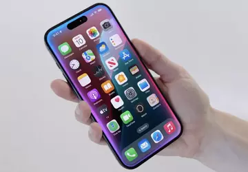 Bloomberg: Apple opracowuje nową wersję Siri ...