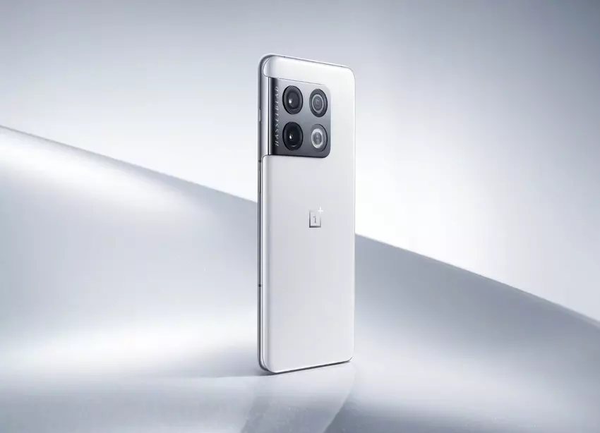 Ładowanie 150 W i potrójny aparat 50 MP: wtajemniczony ujawnia specyfikację OnePlus 10