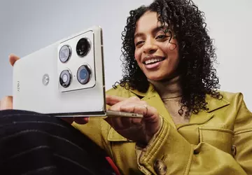 Motorola Razr Fold: Pierwszy składany smartfon ...