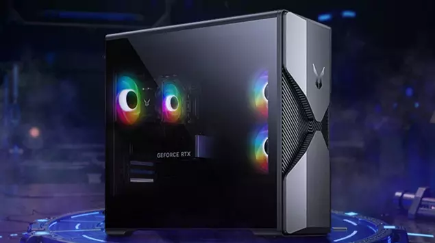 Lenovo prezentuje Bellator Blade 7000 z ...