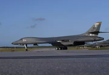 USA rozmieszczają pierwsze w historii naddźwiękowe ...