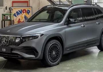 Mercedes-Benz po raz trzeci wycofuje Mercedes-Benz ...