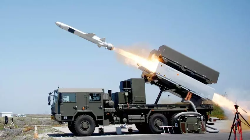 Tajwan kupi systemy obrony powietrznej NASAMS do obrony przed Chinami